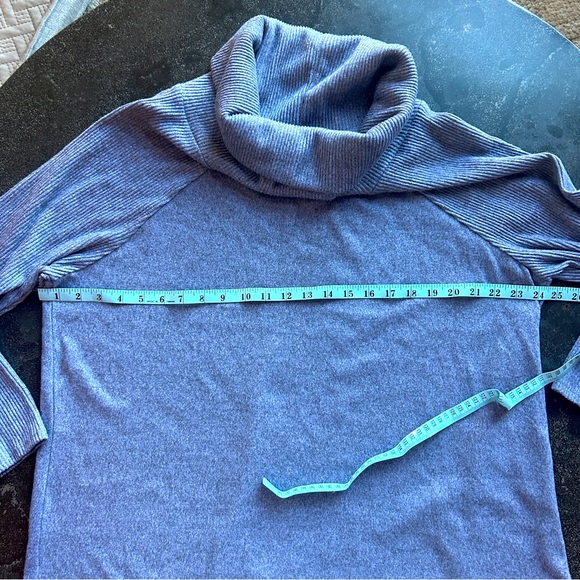 Super Soft Cowl Neck Sweater - Size 1X - Picture 7 of 8